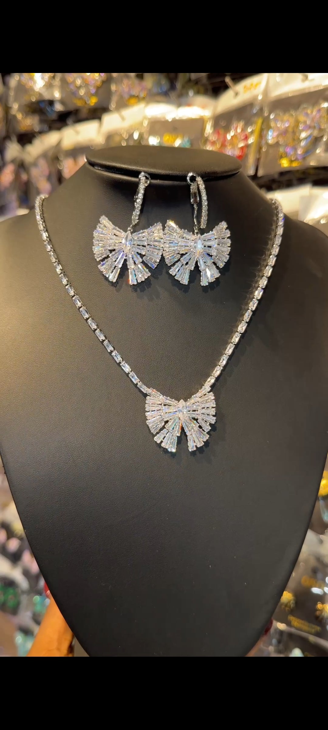 Sparkling Statement Necklace Earrings Set Rhinestone Fan Bow Pendant Bridal Prom Jewelry