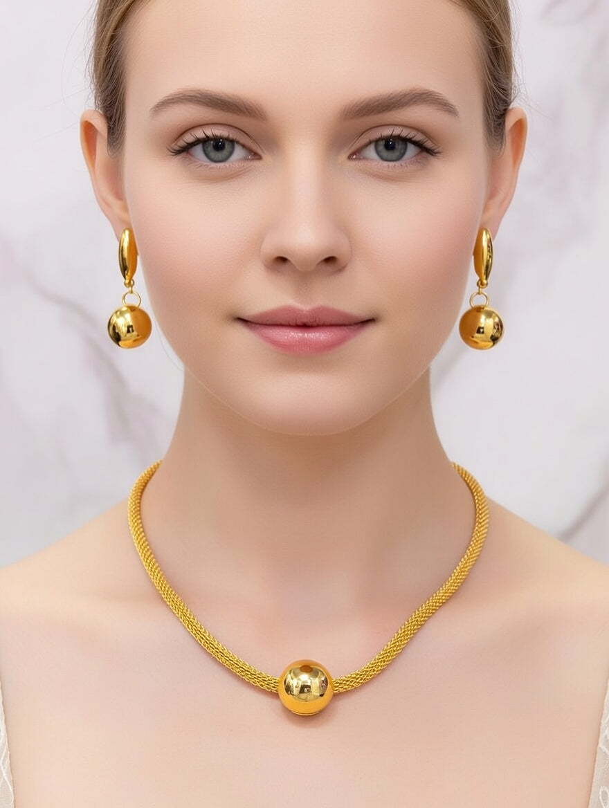 Long Lasting Yellow Gold Mesh Necklace Chain & Earrings Set - Round Ball Pendant