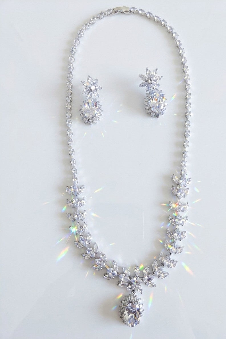 Elegant V-Shape Leaf Jewelry Set - Brilliant Marquise Cubic Zirconia Necklace & Drop Earrings - Silver Tone Bridal / Wedding / Gala Set
